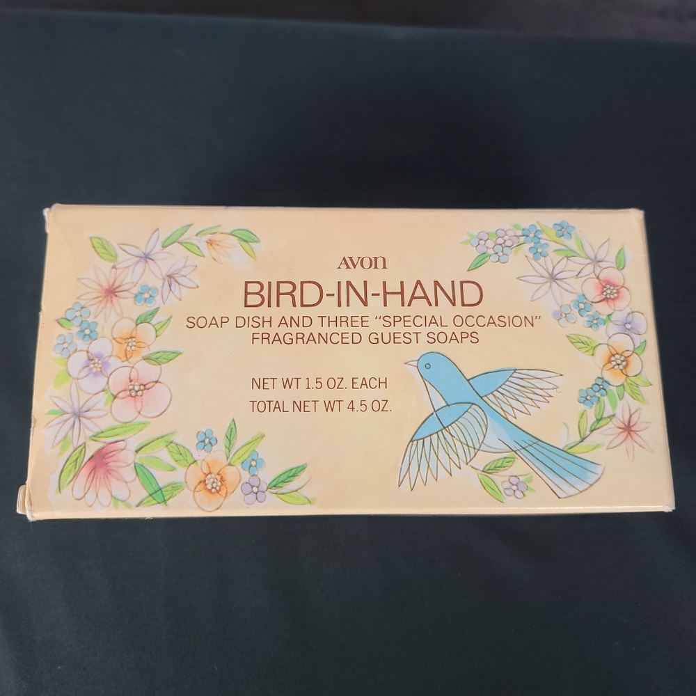 Avon BIRD-IN-HAND. Soap dish and 3 " Special Occasion" Soaps FLASH SALE - Picture 3 of 10